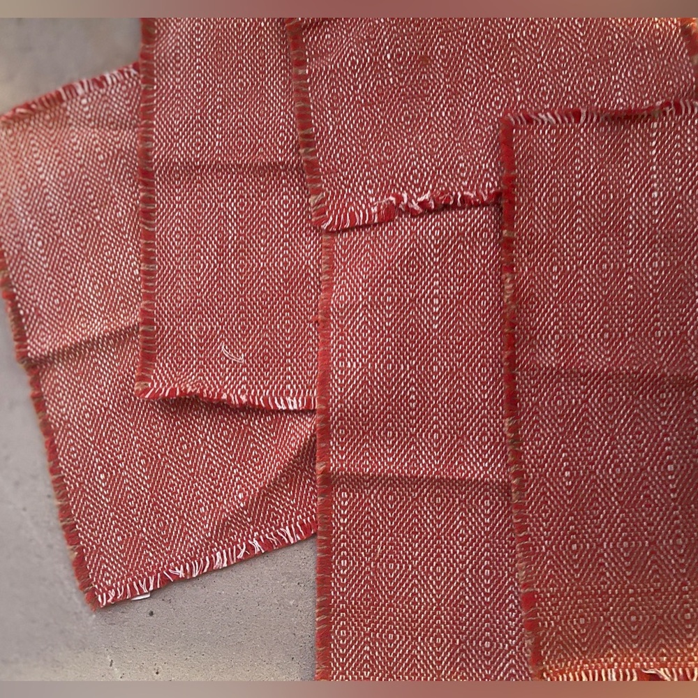 World market complete set 8 Red Textured Fabric placemats